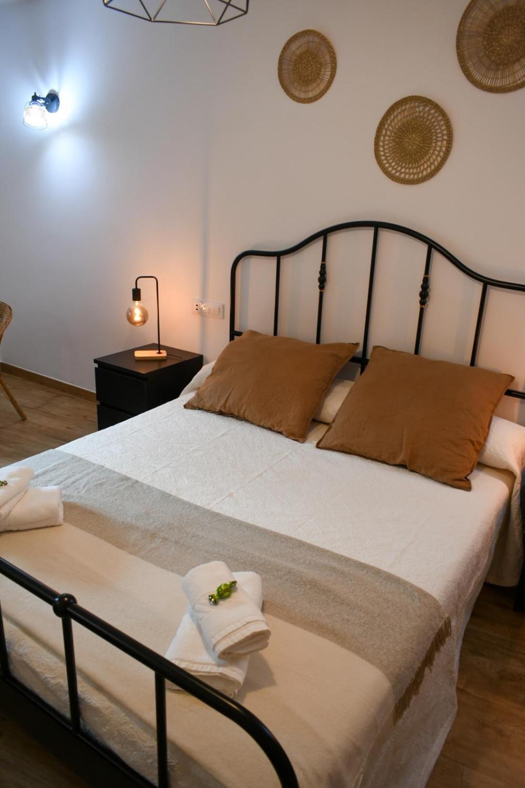 Casa Rural La Real Herreria Madrigal de las Altas Torres Eksteriør billede